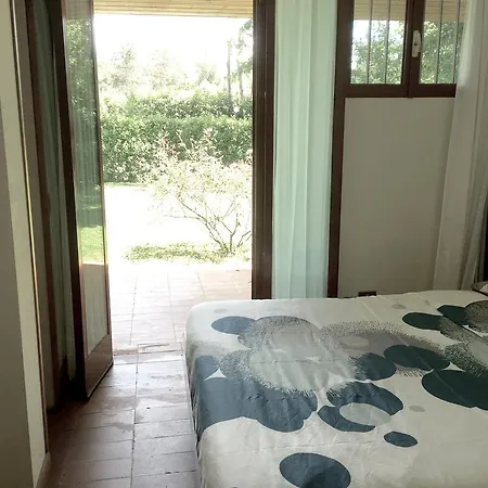 Sibel Con Piscina In Versilia * Massa (Tuscany)